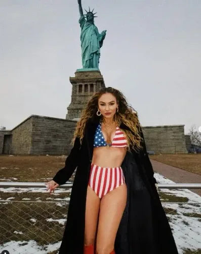 Drea de Matteo OnlyFans חינם 6