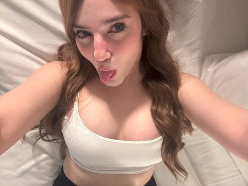 Emily OnlyFans צעירות 3
