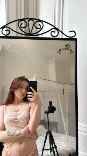 Madelaine Rousset OnlyFans חינם 2