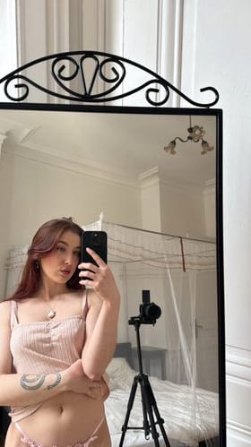 Madelaine Rousset OnlyFans חינם 1
